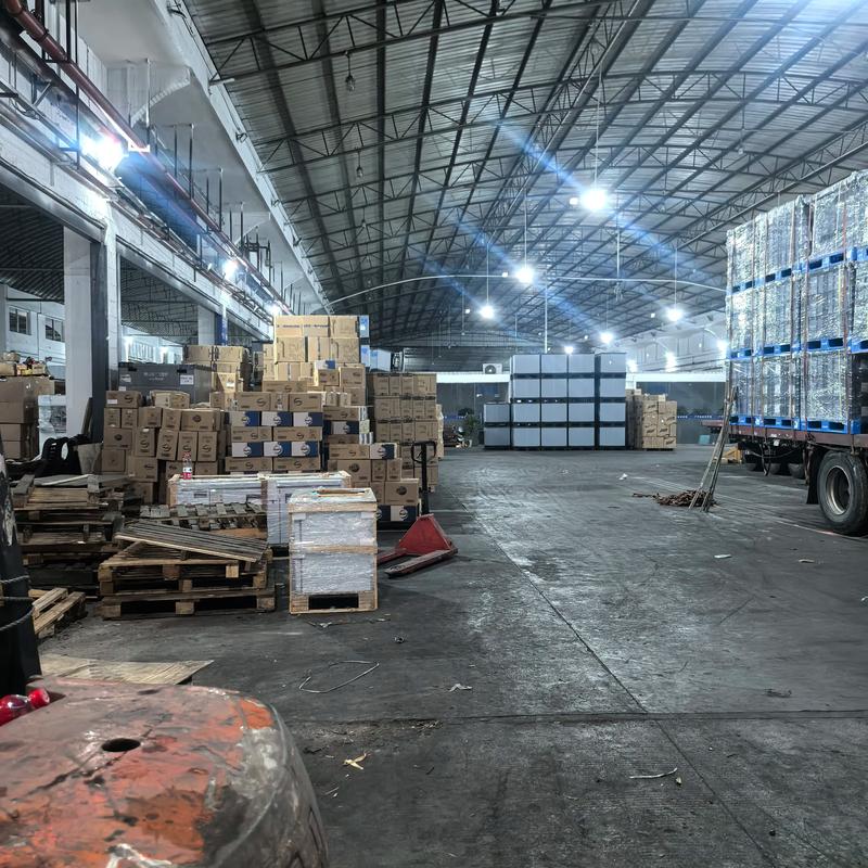 廣州大型貨運(yùn)廣州大型貨運(yùn)市場(chǎng)