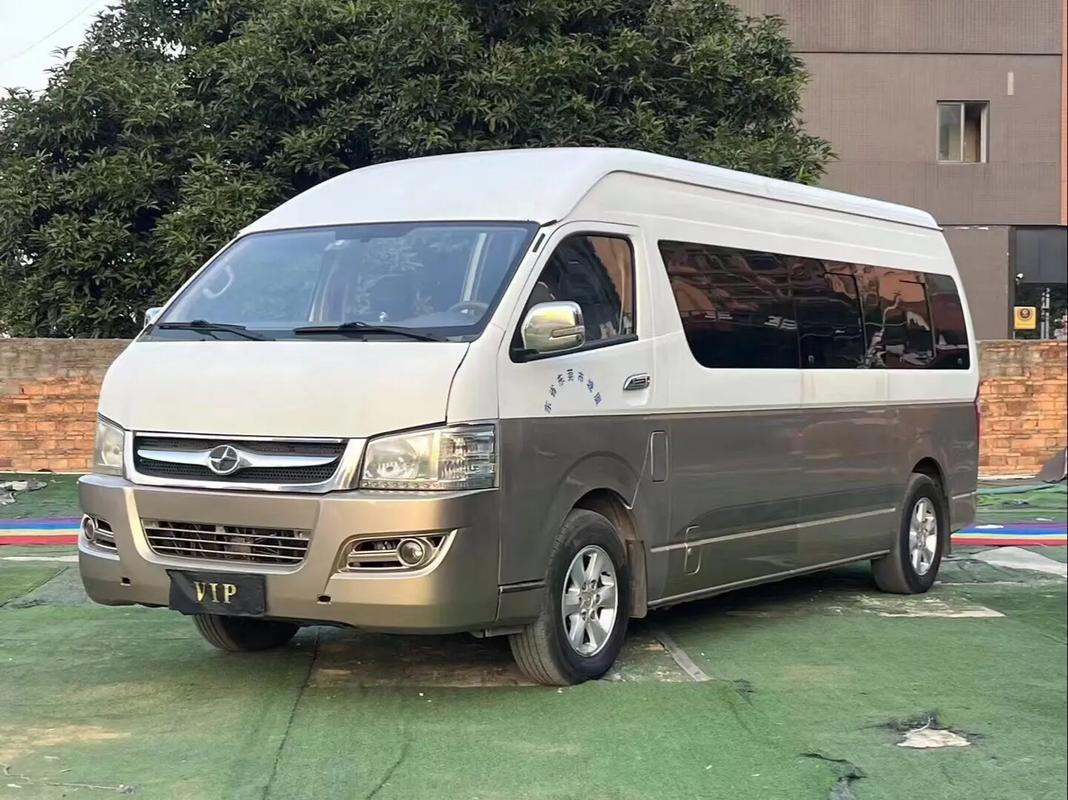 商務(wù)貨運(yùn)牌商務(wù)貨運(yùn)車